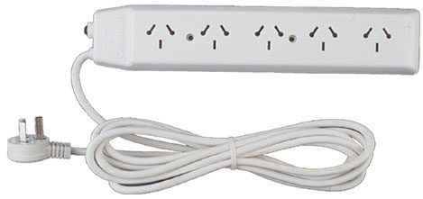 (OFERTA HASTA 31/12/2024) TOMA MULTIPLE UNIV (5 TOMAS COMB) CON CABLE 1.5mts Y FICHA BLANCO  (ZAPATILLA CON CABLE)