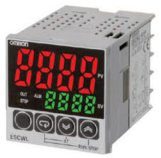 [E5CWLQ1PAC100240] E5CWLQ1PAC100240    Controlador de temperatura. Formato 48x48mm. Método de Control PID u ON/OFF seleccionable.Básico. Para entrada de termorresistencia tipo Pt100. Salida de Control digital en tensión. 1 Salida de alarma a relé. Tensión de alimentación: 100..240 Vac.
